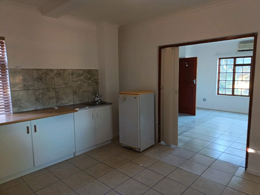 To Let 1 Bedroom Property for Rent in Joostenbergvlakte Western Cape